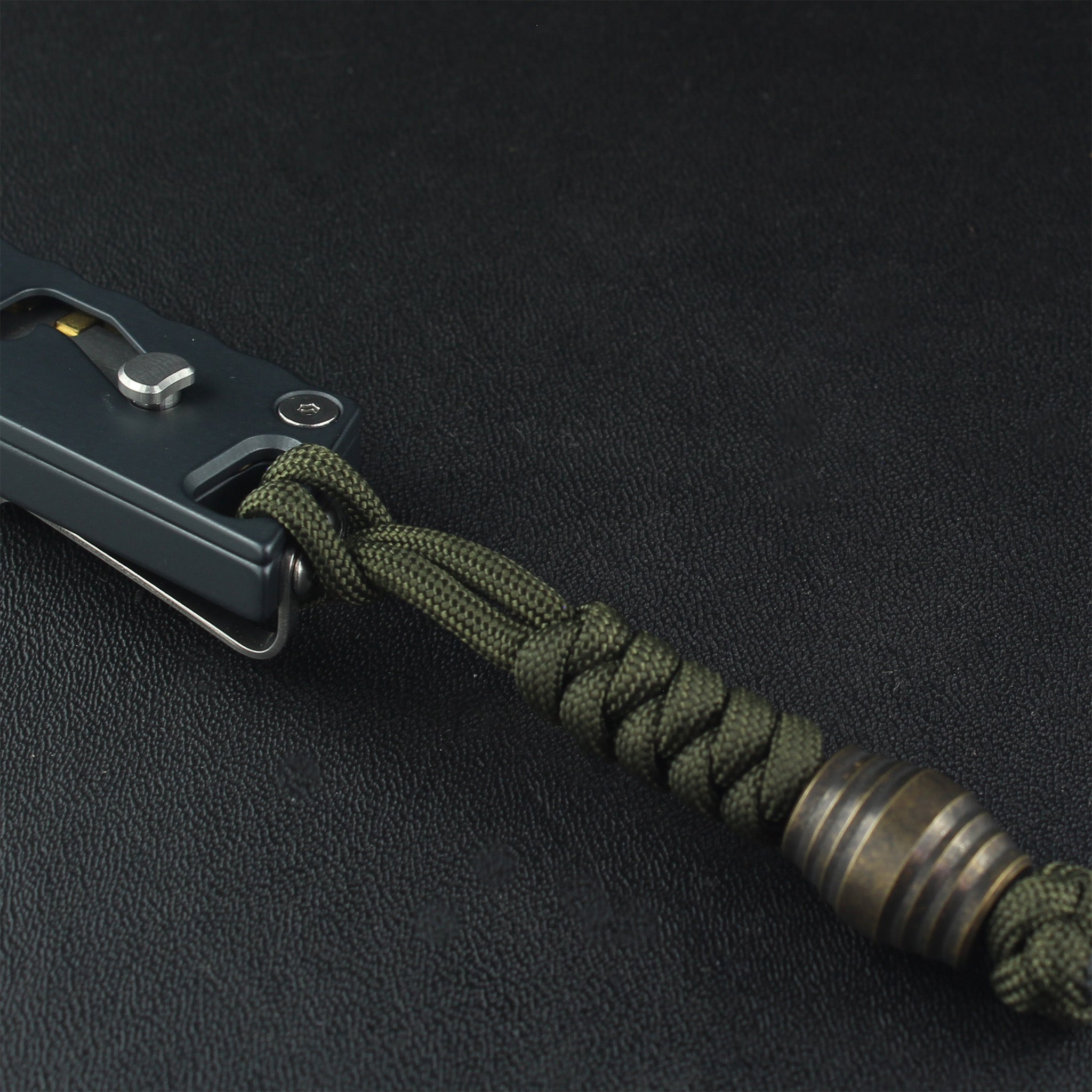 Paracord Lanyard with B6 Bead Brass - Focusworks EDC