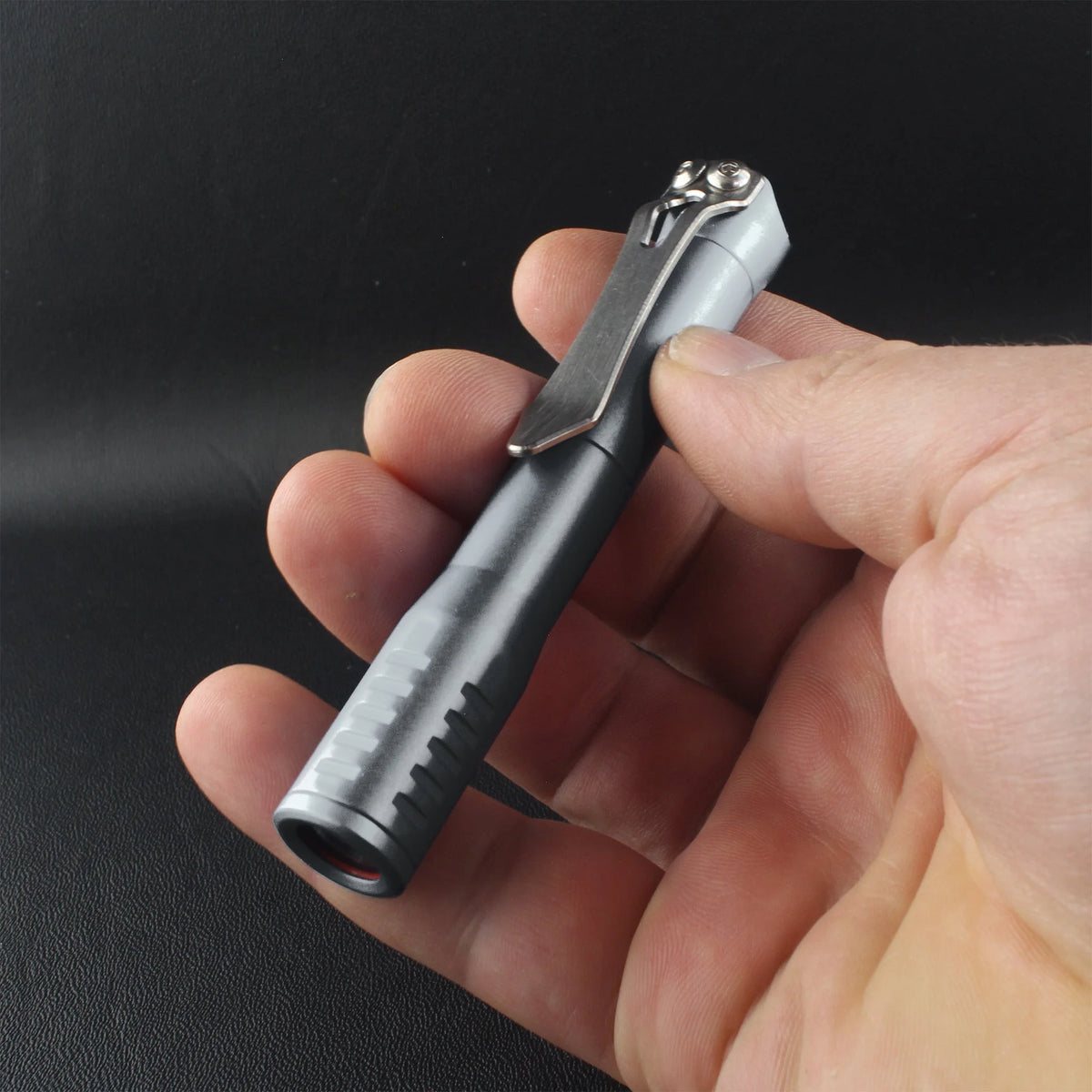 F2 Flex Flashlight Aluminum - Focusworks EDC