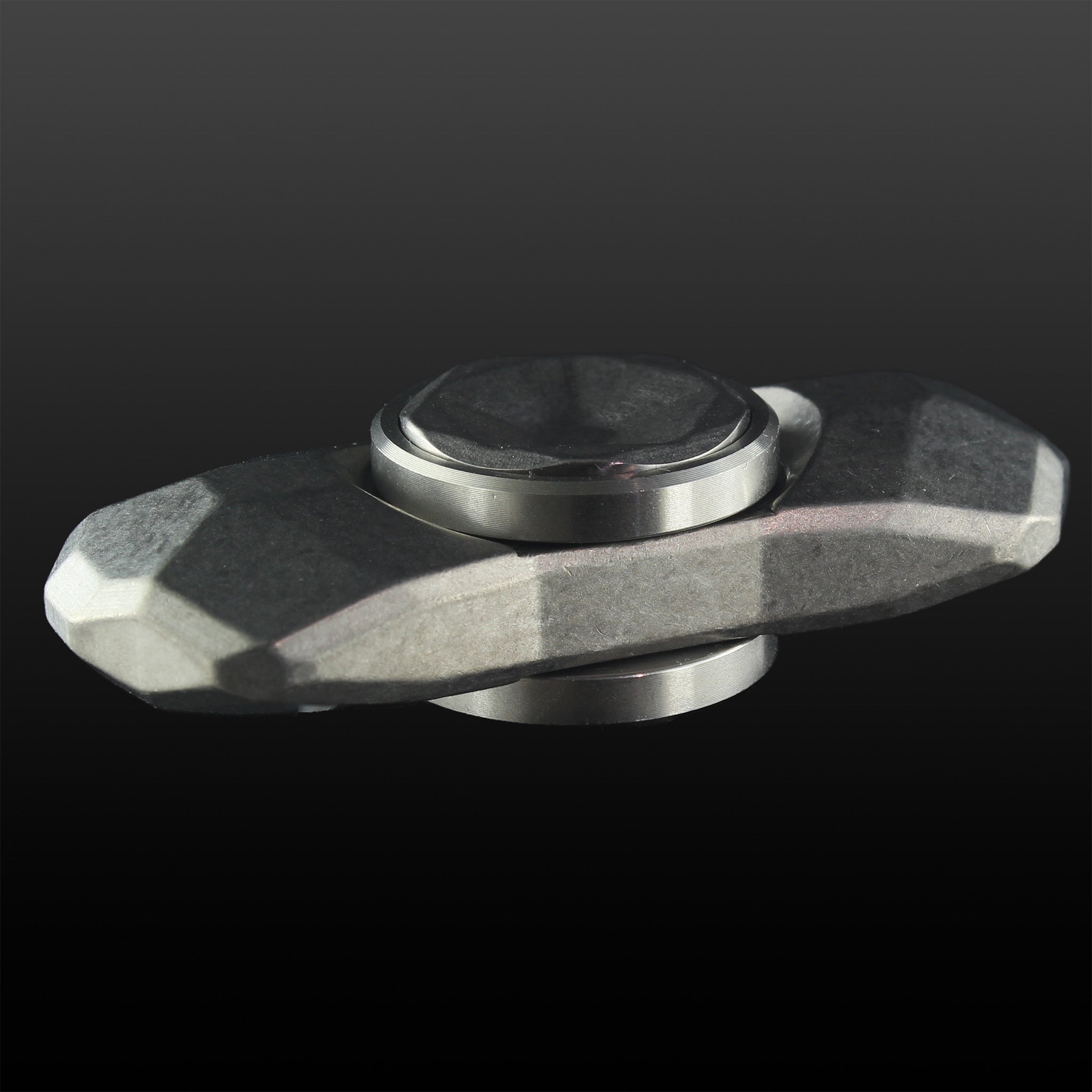 The THING fidget spinner Titanium