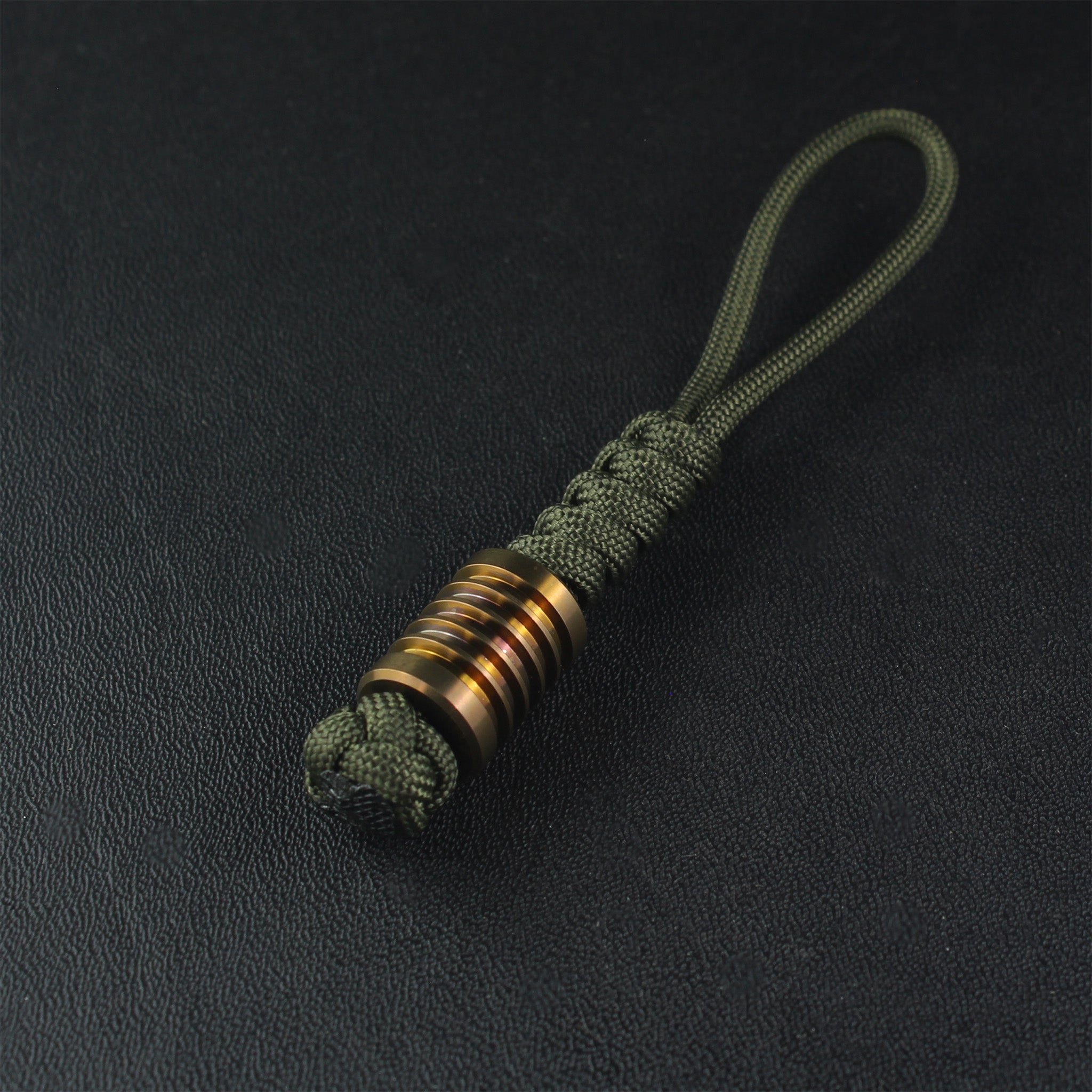Paracord Lanyard with B3 Bead Titanium - Focusworks EDC