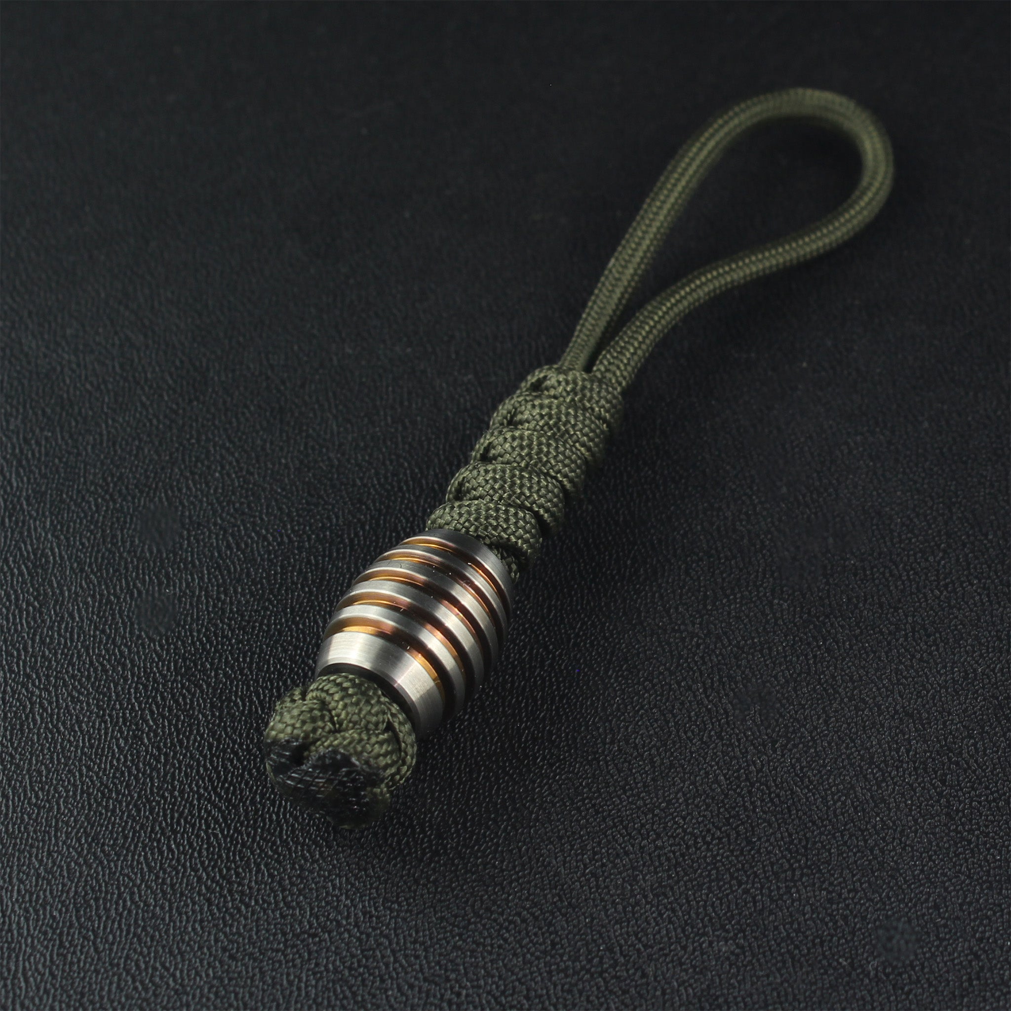 Paracord Lanyard with B7 Bead Titanium - Focusworks EDC