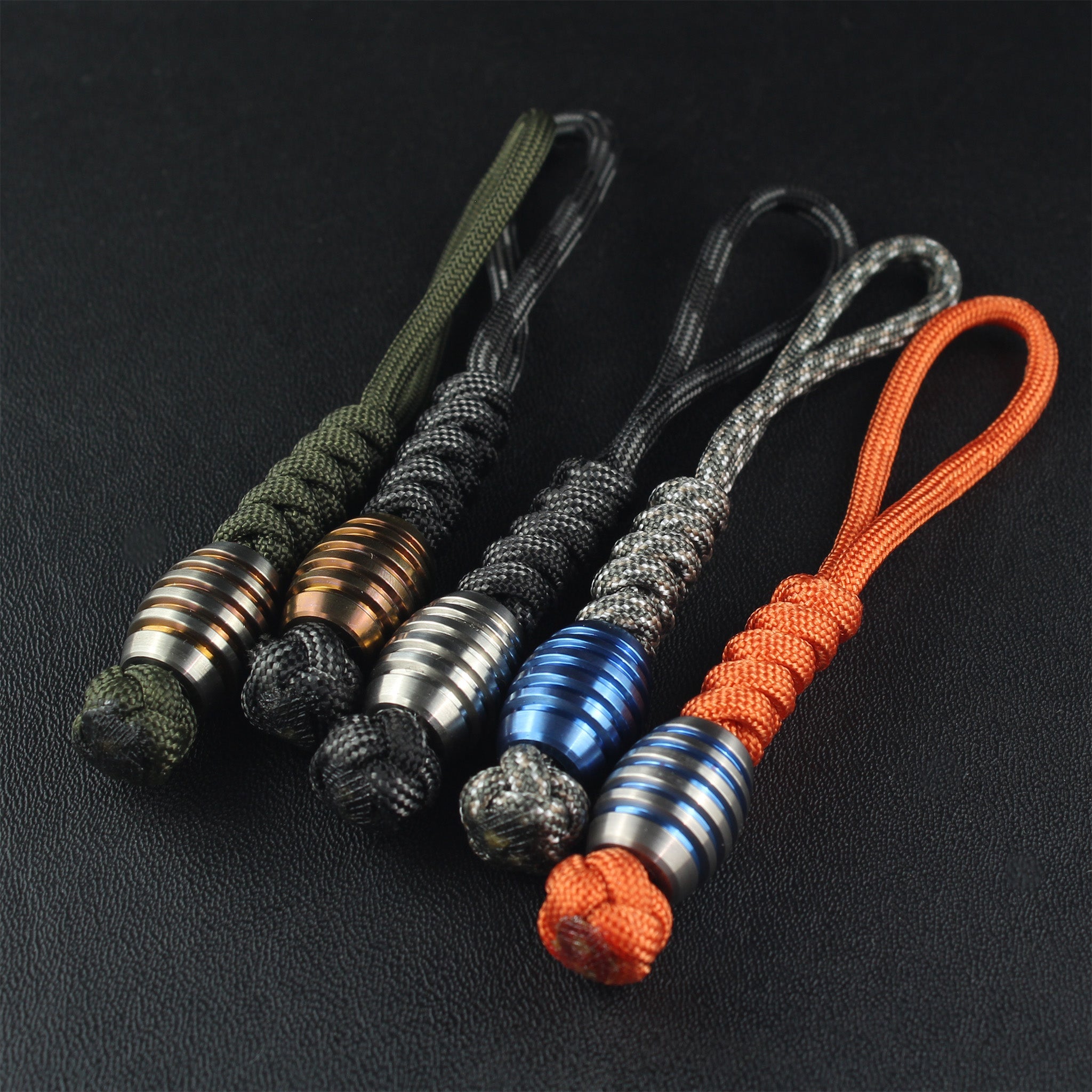 Paracord Lanyard with B7 Bead Titanium - Focusworks EDC