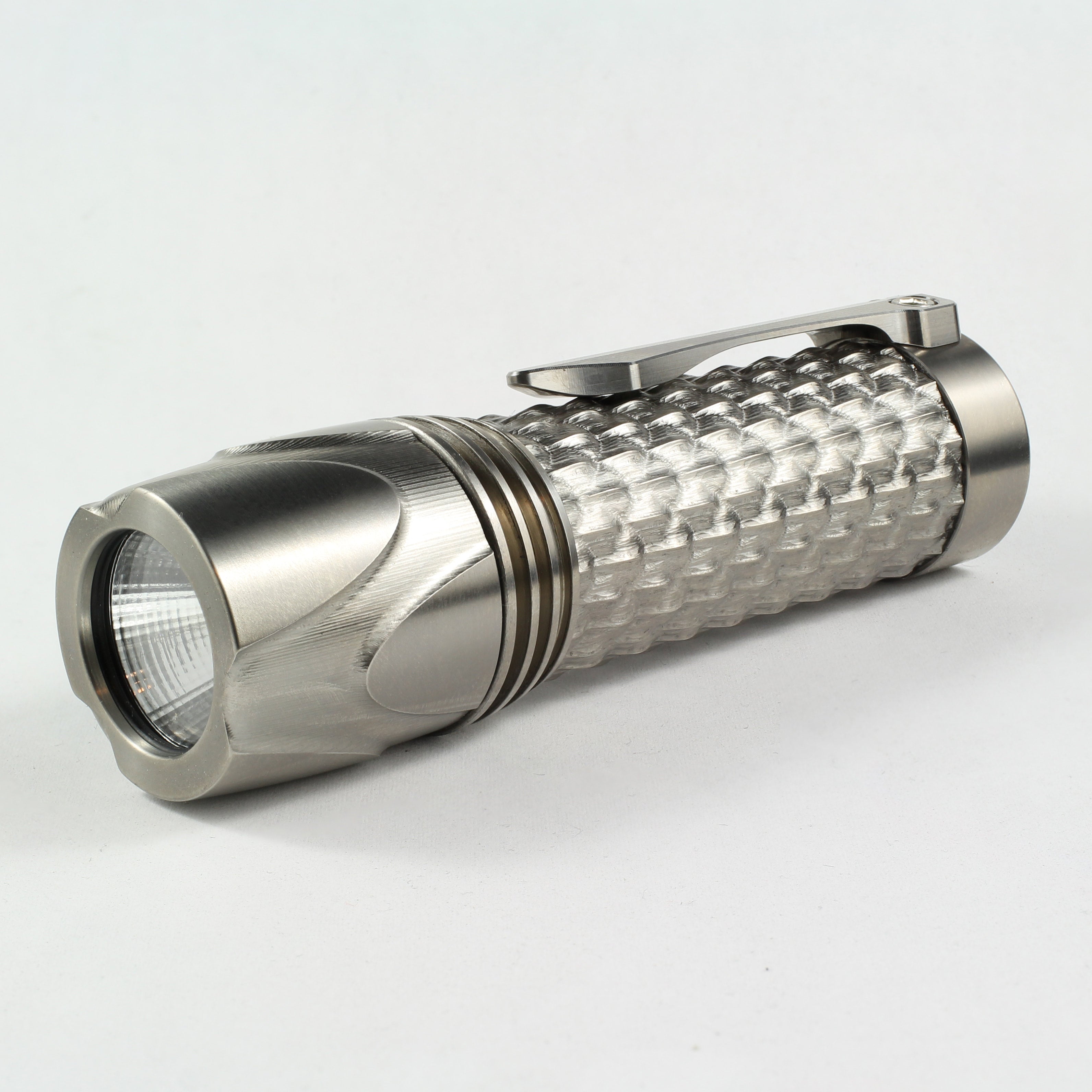 Eryx F1 Flashlight full titanium