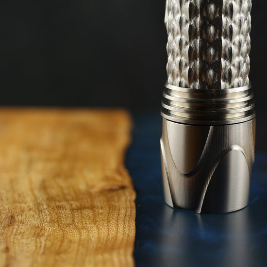 Eryx F1 Flashlight full titanium