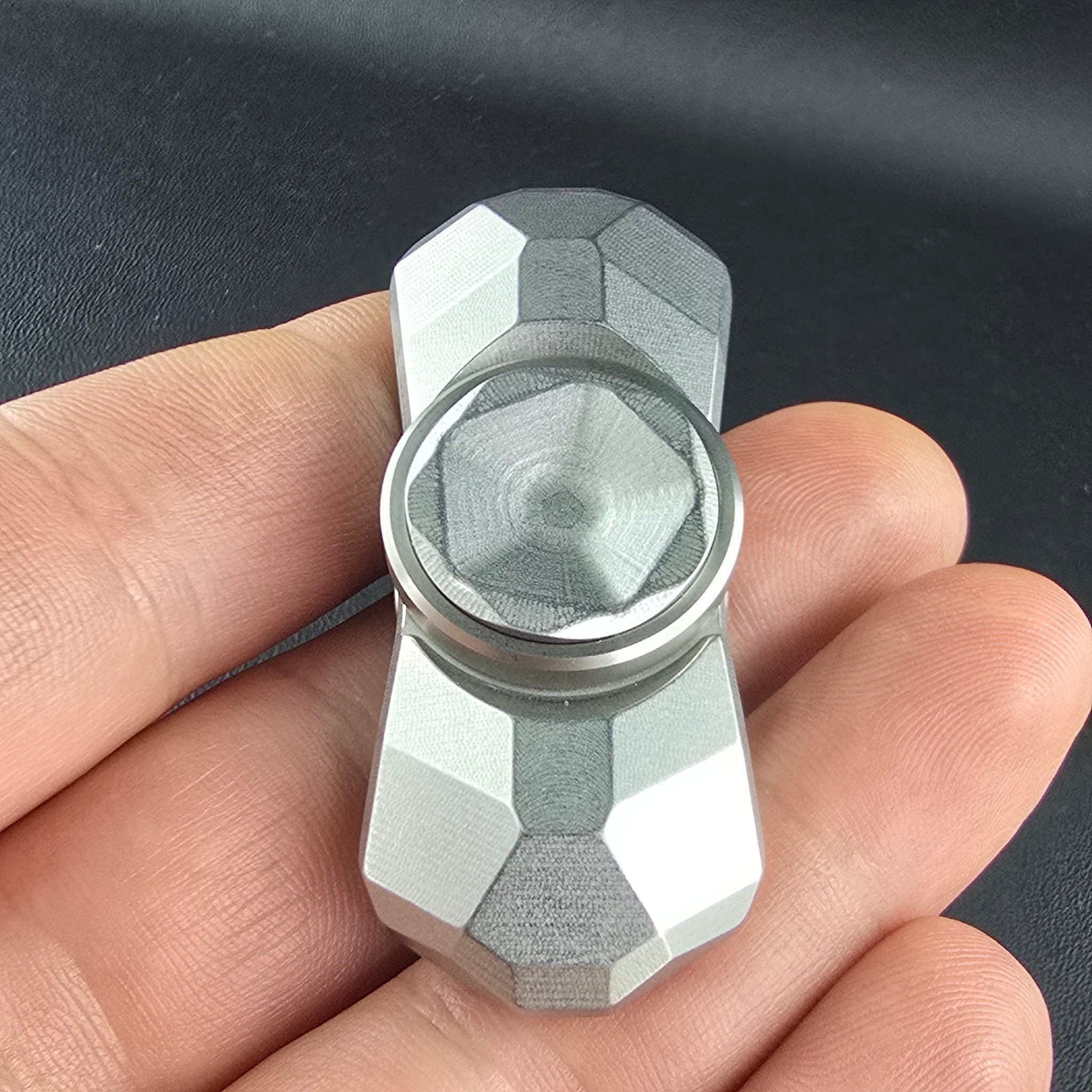 The THING fidget spinner - Tungsten