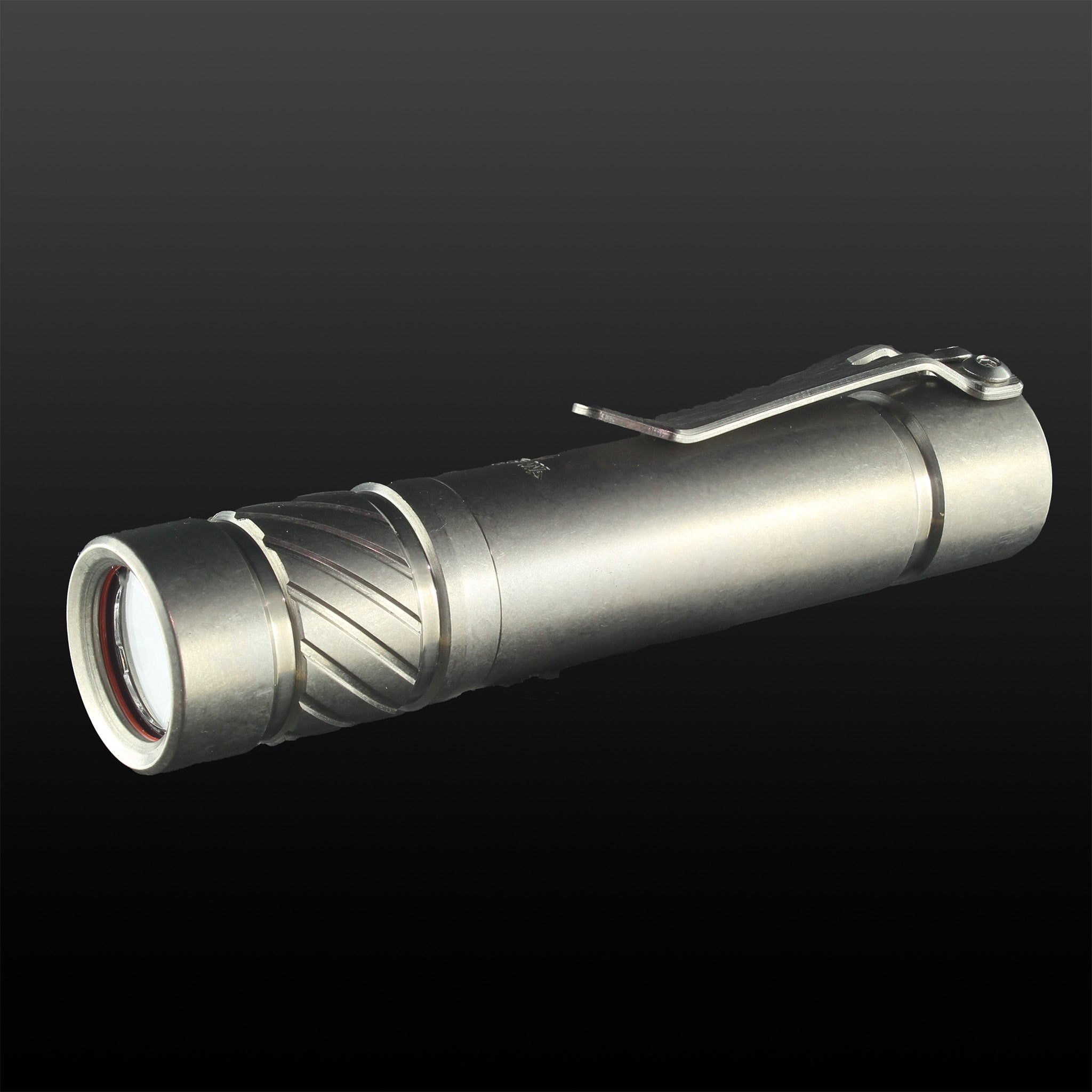 F4 Flashlight Titanium