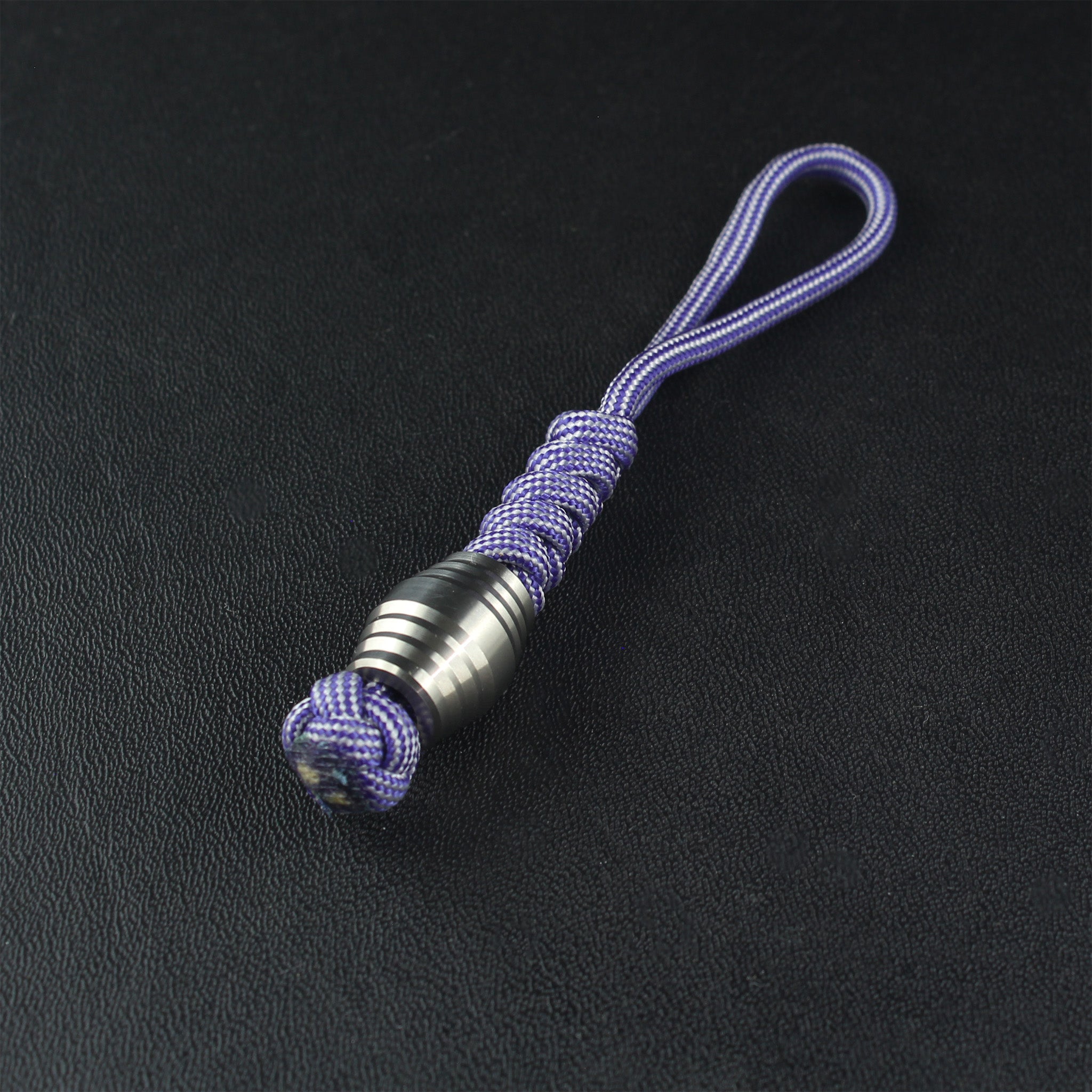 Paracord Lanyard with B6 Bead Titanium - Focusworks EDC