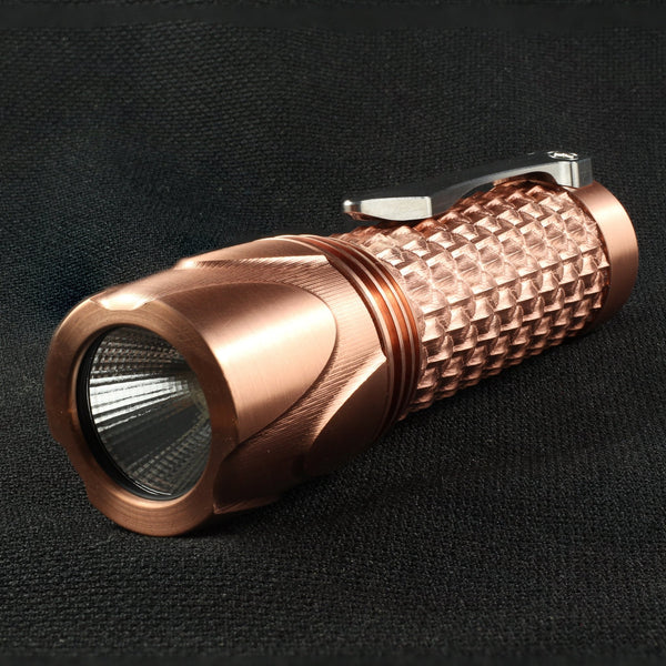 fenix copper flashlight PD32R Rechargeable Silent Switch LED UE is a tactical flashlight with a maximum output of 2800 lumens Fenix TK35R Rechargeable Flashlight